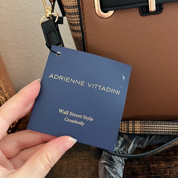 Adrienne Vittadini Wall Street Style Crossbody Purse - Picture 11 of 16